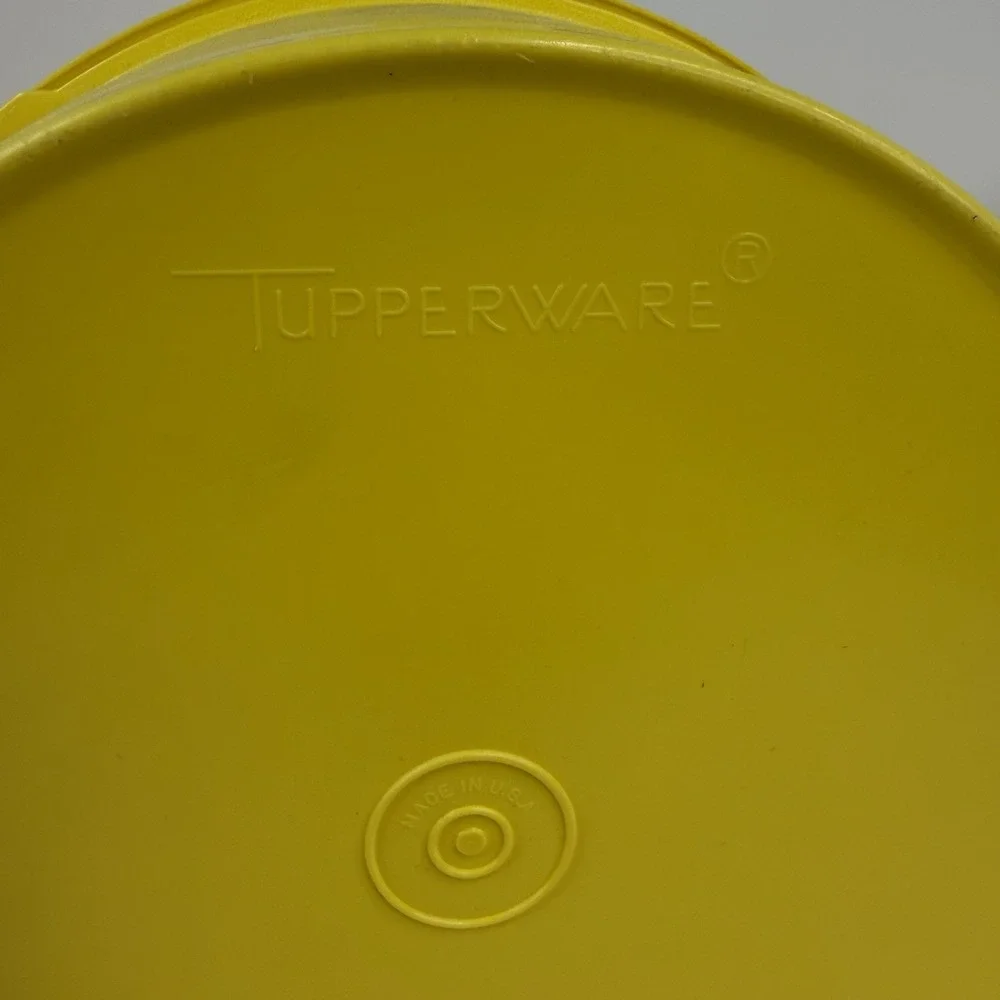 vintage Tupperware Servalier food storage canister 1970s Daffodil/harvest